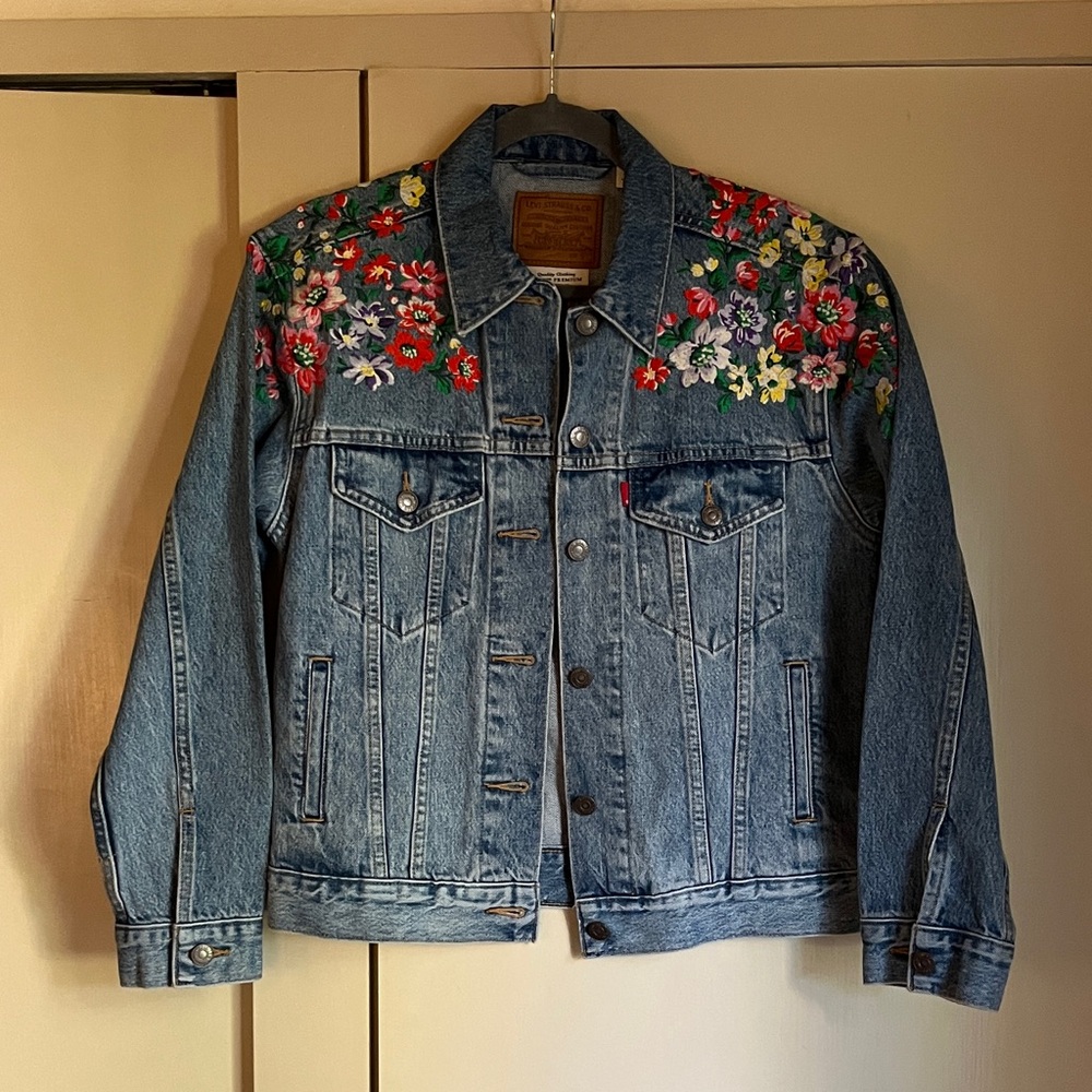 Levi's Women's Blue Denim Jacket with Floral Embroidery